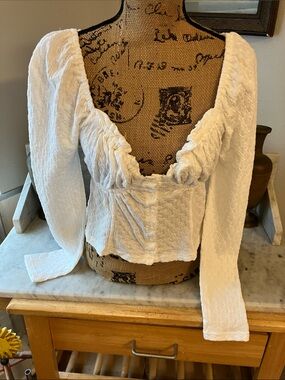 Free People White Textured Puff-Sleeve Cropped Blouse